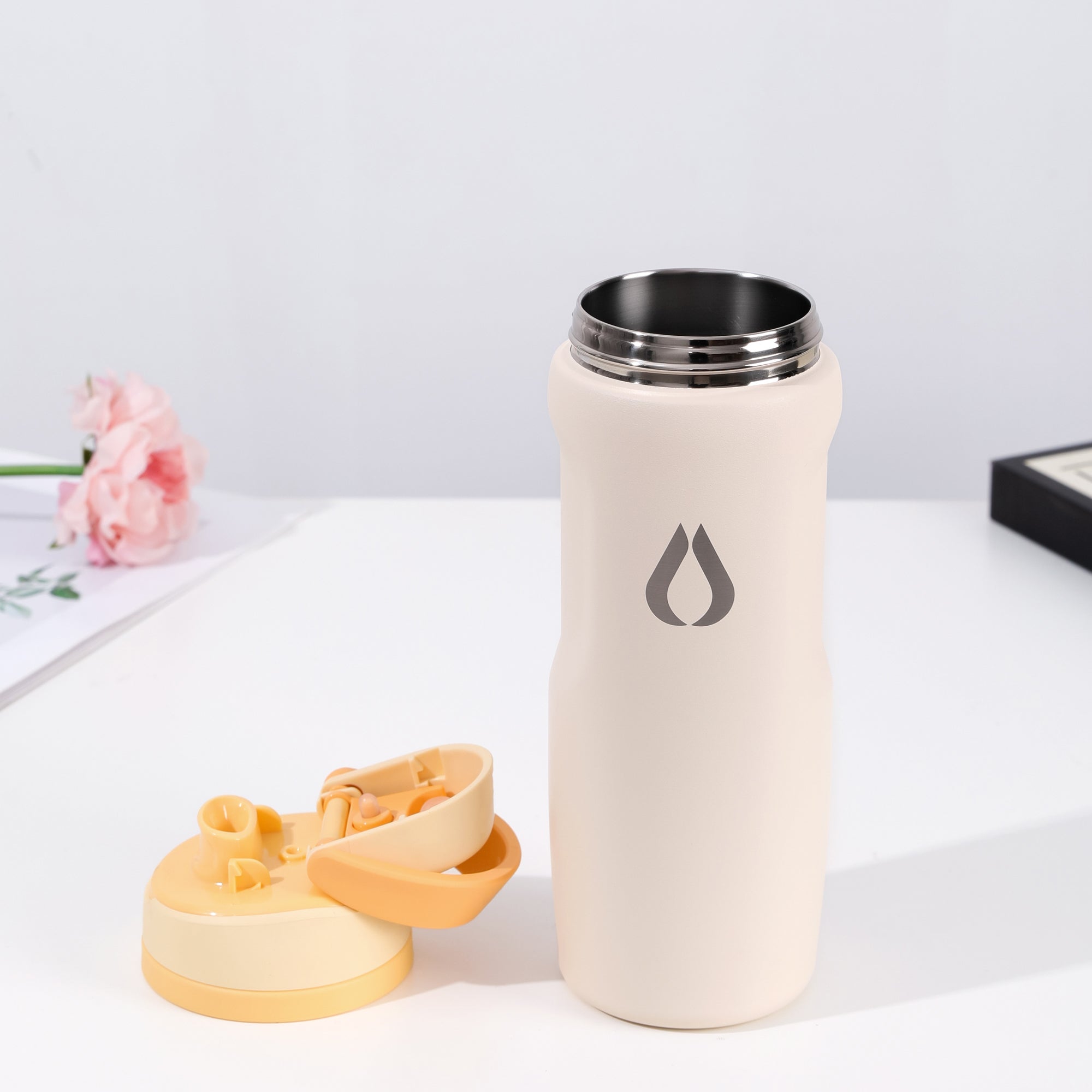 Water Bottle - 770ML - Omnis Honey
