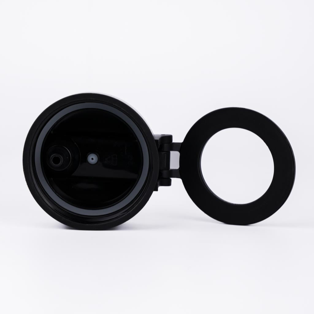 Straw Lid with Mobile Magnet
